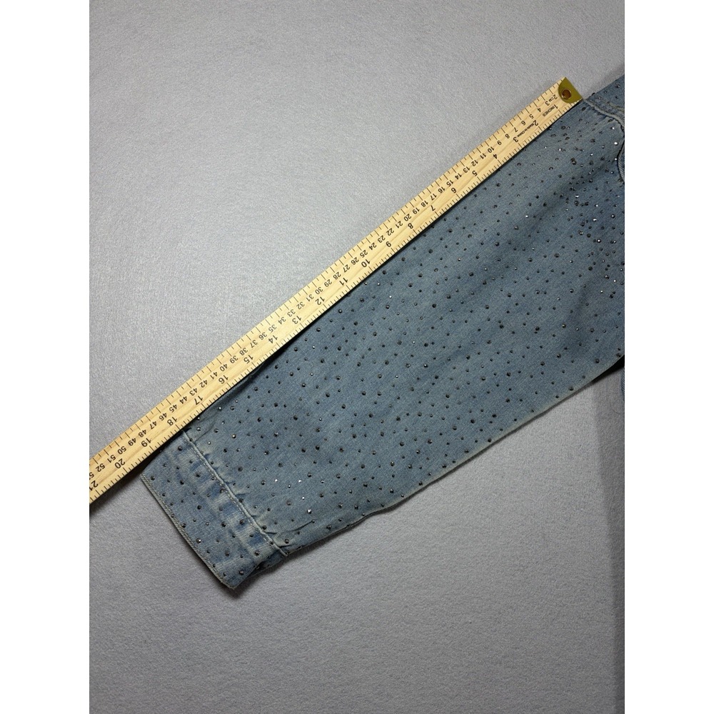 Vocal Women's Blue Denim Adorned Frayed Crop Jacket Size XL Rhinestone - Picture 4 of 7